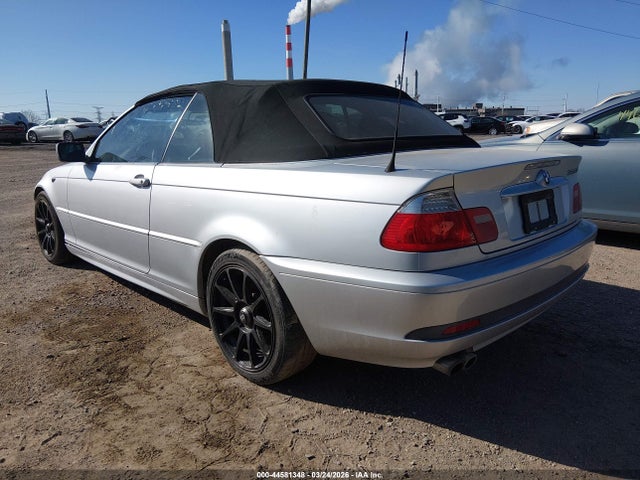 2004 BMW 330CI WBABW53414PL40576 Photo 2