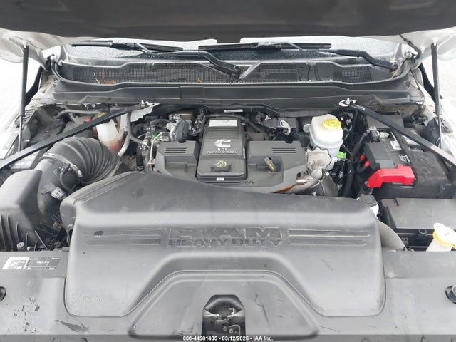 44581405 :رقم المزاد ، 3C6UR5DL0MG516098 vin ، 2021 Ram 2500 Big Horn  4x4 6'4 Box مزاد بيع