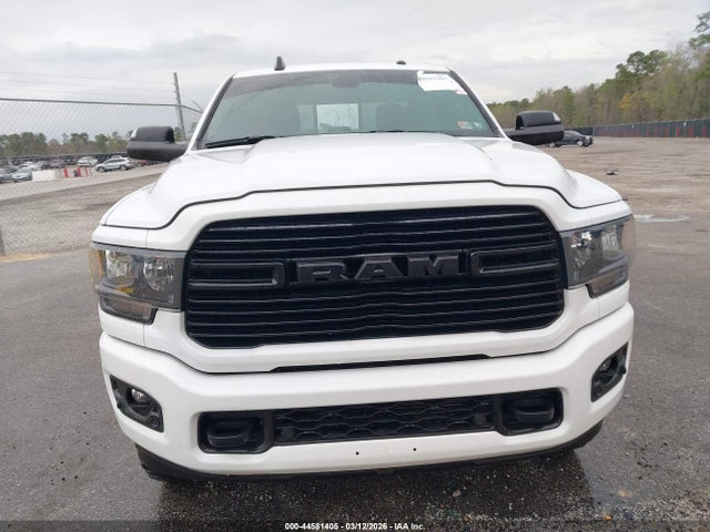 44581405 :رقم المزاد ، 3C6UR5DL0MG516098 vin ، 2021 Ram 2500 Big Horn  4x4 6'4 Box مزاد بيع