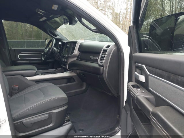 44581405 :رقم المزاد ، 3C6UR5DL0MG516098 vin ، 2021 Ram 2500 Big Horn  4x4 6'4 Box مزاد بيع