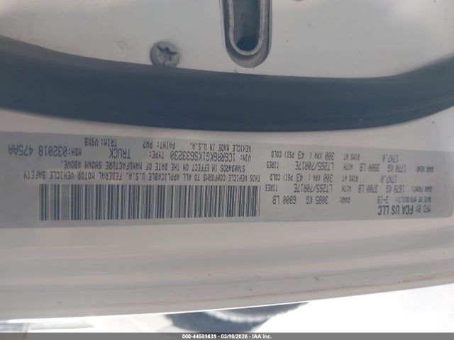1C6RR6KG1KS633230 RAM 1500 Classic