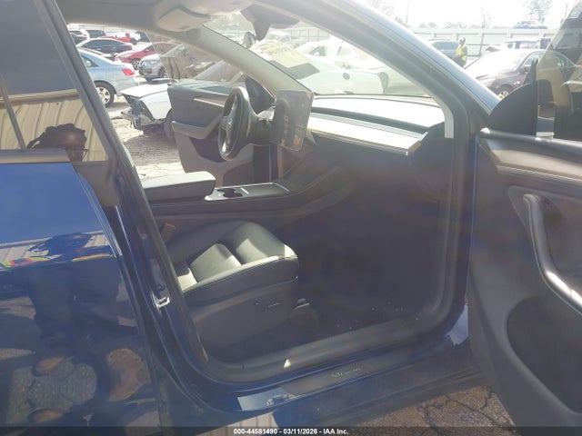 Продажа на аукционе авто 2023 Tesla Model Y Awd/long Range Dual Motor All-wheel Drive, vin: 7SAYGDEE9PA201224, номер лота: 44581490