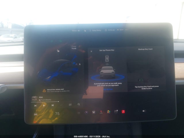 Продажа на аукционе авто 2023 Tesla Model Y Awd/long Range Dual Motor All-wheel Drive, vin: 7SAYGDEE9PA201224, номер лота: 44581490