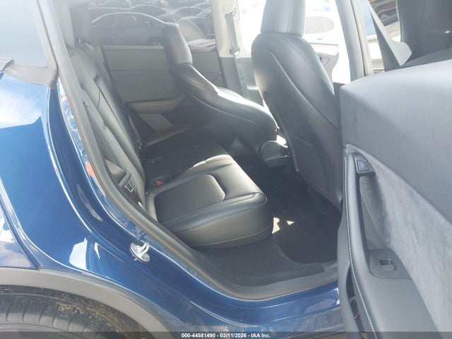 Продажа на аукционе авто 2023 Tesla Model Y Awd/long Range Dual Motor All-wheel Drive, vin: 7SAYGDEE9PA201224, номер лота: 44581490