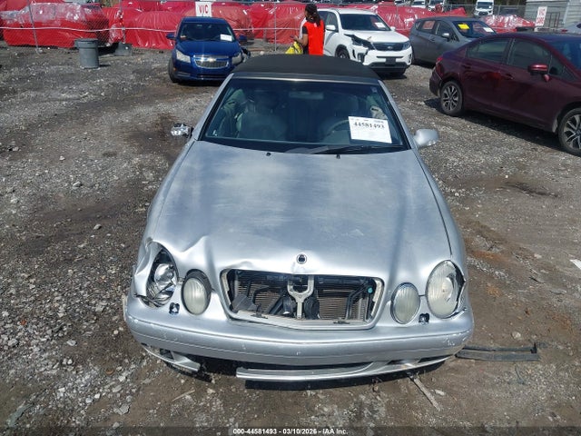 Продаж на аукціоні авто 2001 Mercedes-benz Clk 320, vin: WDBLK65G31T061647, номер лоту: 44581493