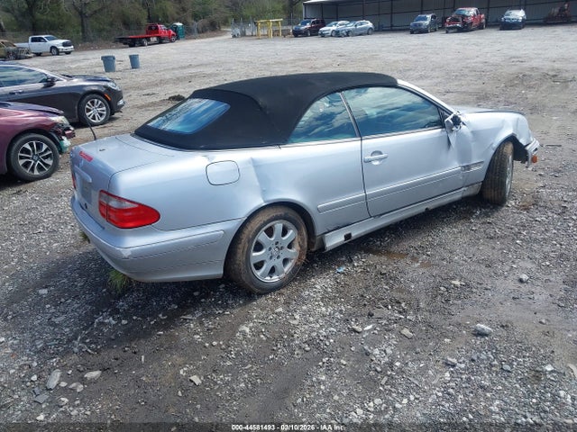 Продаж на аукціоні авто 2001 Mercedes-benz Clk 320, vin: WDBLK65G31T061647, номер лоту: 44581493