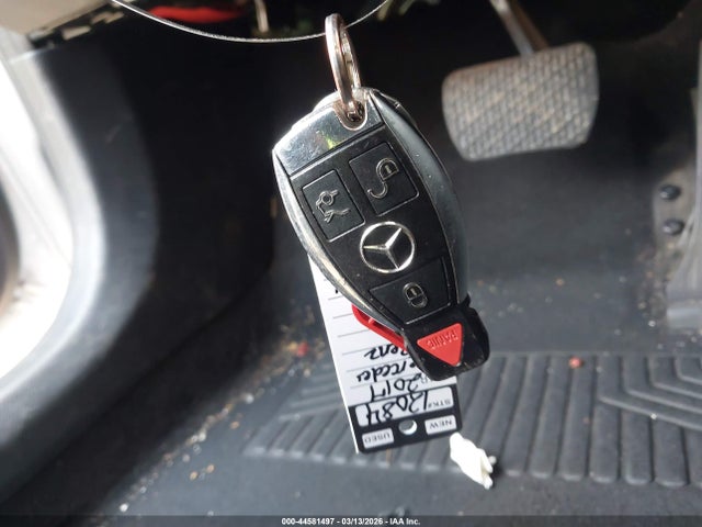 Продаж на аукціоні авто 2017 Mercedes-benz C 300, vin: WDDWJ4JBXHF329995, номер лоту: 44581497