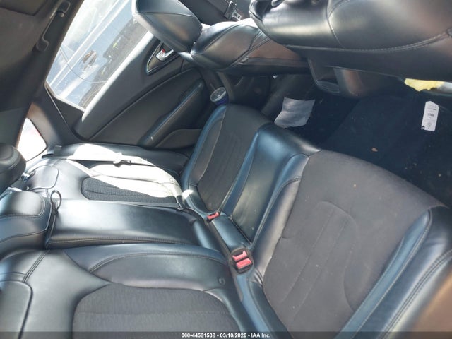 44581538 :رقم المزاد ، 1C3CCCBG0FN735982 vin ، 2015 Chrysler 200 S مزاد بيع