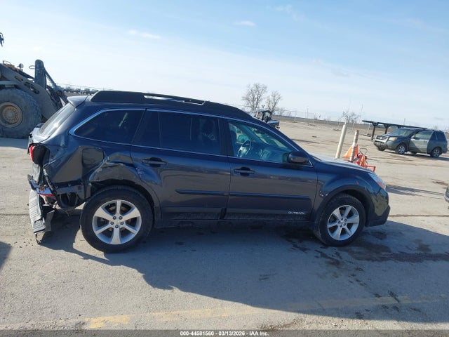 Продаж на аукціоні авто 2013 Subaru Outback 2.5i Limited, vin: 4S4BRBKCXD3234700, номер лоту: 44581560