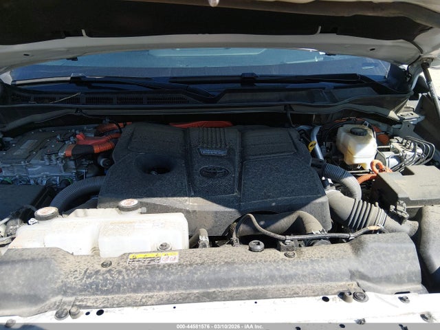 Toyota Sequoia Platinum 2024 7SVAAABA2RX024484 Image 10