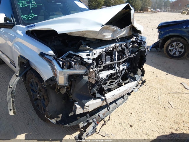 Toyota Sequoia Platinum 2024 7SVAAABA2RX024484 Image 18