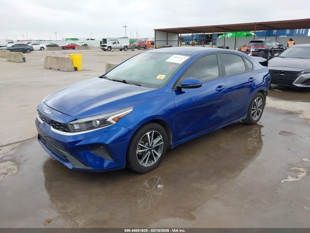 2024 Kia Forte Lxs მანქანა იყიდება აუქციონზე, vin: 3KPF24AD8RE810347, აუქციონის ნომერი: 44581625