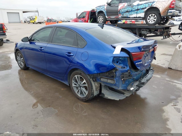 2024 Kia Forte Lxs მანქანა იყიდება აუქციონზე, vin: 3KPF24AD8RE810347, აუქციონის ნომერი: 44581625