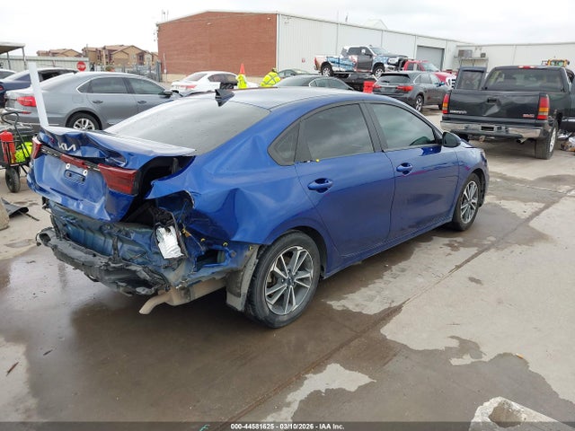 2024 Kia Forte Lxs მანქანა იყიდება აუქციონზე, vin: 3KPF24AD8RE810347, აუქციონის ნომერი: 44581625