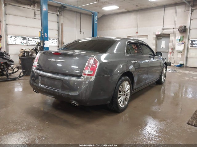 2013 Chrysler 300c Awd მანქანა იყიდება აუქციონზე, vin: 2C3CCAKG8DH708491, აუქციონის ნომერი: 44581665