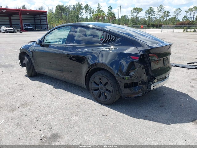 7SAYGDED4SF246655 Tesla Model Y Long Range Dual Motor Rear-wheel Drive