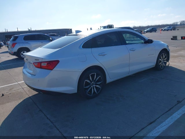 1G1ZH5SX6HF249833 Chevrolet Malibu Premier
