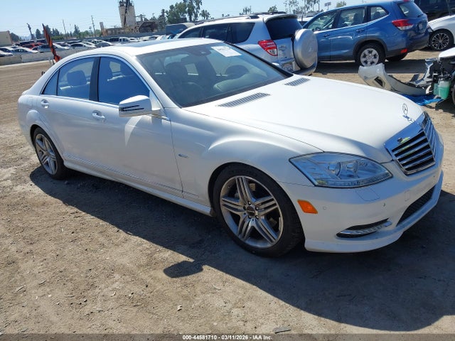 2012 MERCEDES-BENZ S 550 WDDNG7DB9CA473406