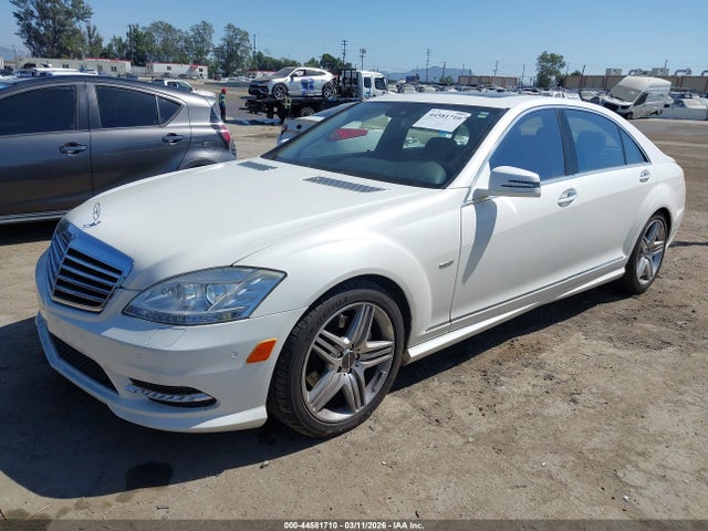 2012 MERCEDES-BENZ S 550 WDDNG7DB9CA473406 Photo 1