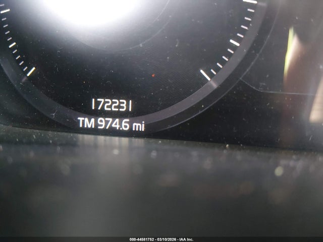 2019 Volvo Xc40 T5 Momentum/t5 R-design მანქანა იყიდება აუქციონზე, vin: YV4162XZ9K2012588, აუქციონის ნომერი: 44581752