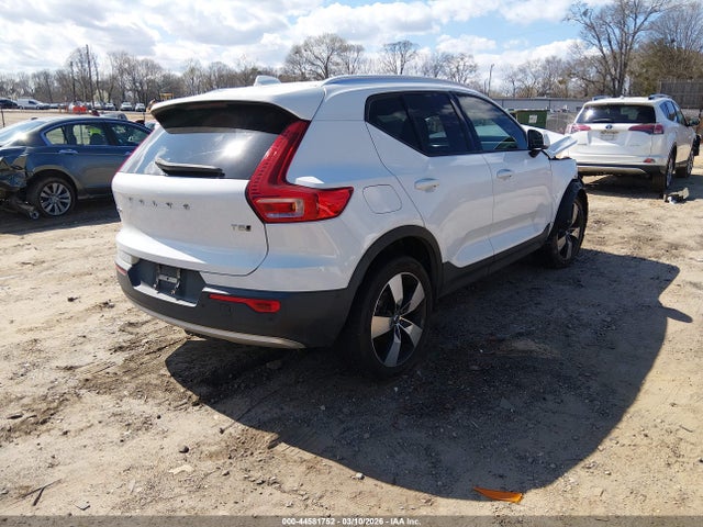 2019 Volvo Xc40 T5 Momentum/t5 R-design მანქანა იყიდება აუქციონზე, vin: YV4162XZ9K2012588, აუქციონის ნომერი: 44581752
