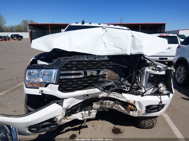 2022 Ram 2500 Big Horn  4x4 6'4' Box მანქანა იყიდება აუქციონზე, vin: 3C6UR5ML6NG304789, აუქციონის ნომერი: 44581765