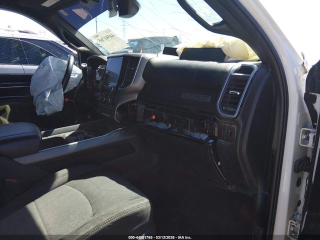 2022 Ram 2500 Big Horn  4x4 6'4' Box მანქანა იყიდება აუქციონზე, vin: 3C6UR5ML6NG304789, აუქციონის ნომერი: 44581765