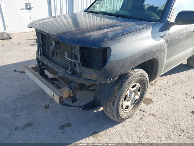 44581798 :رقم المزاد ، 5TFNX4CN8BX001696 vin ، 2011 Toyota Tacoma مزاد بيع
