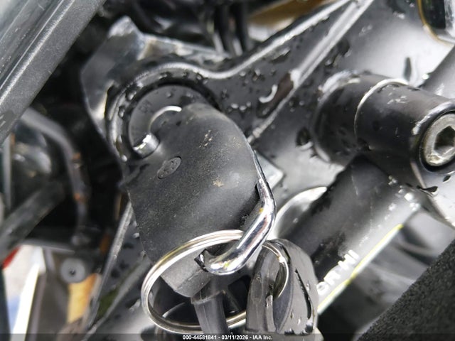 44581841 :رقم المزاد ، MLHJC7516J5010362 vin ، 2018 Honda Grom مزاد بيع