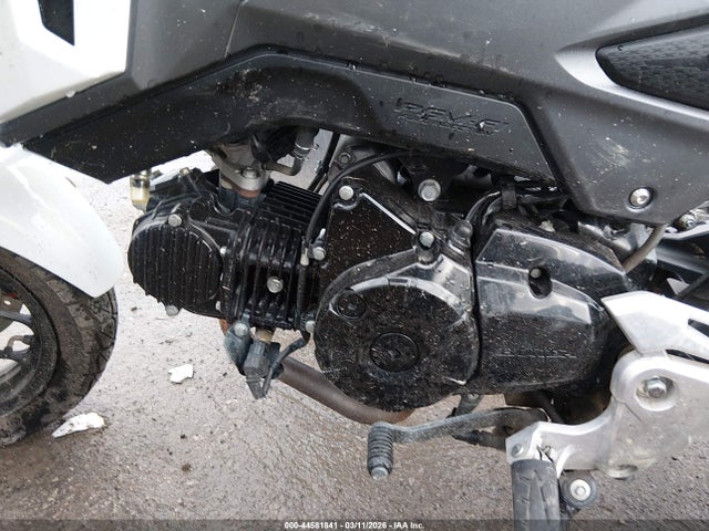 44581841 :رقم المزاد ، MLHJC7516J5010362 vin ، 2018 Honda Grom مزاد بيع