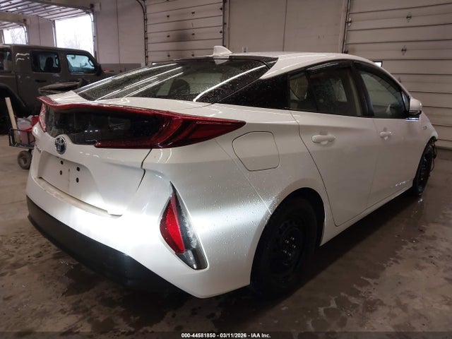 2021 TOYOTA PRIUS PRIME JTDKAMFP4M3188513 Photo 3