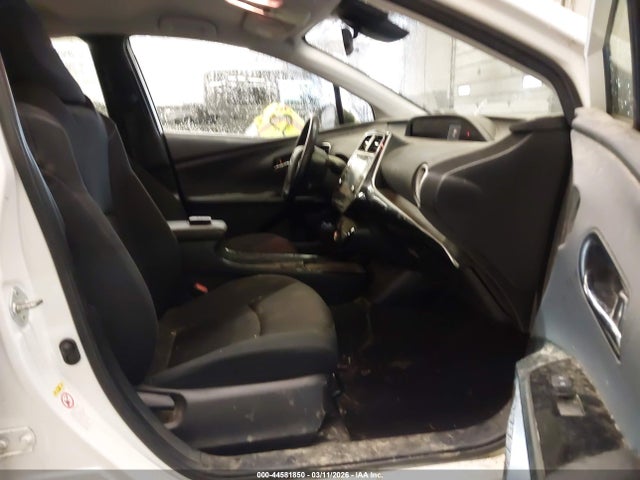 2021 TOYOTA PRIUS PRIME JTDKAMFP4M3188513 Photo 4