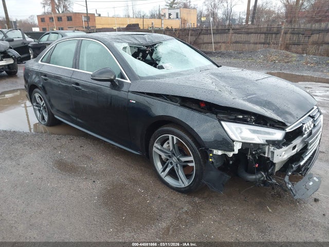 2018 AUDI A4 WAUENAF4XJN020412 Photo 0