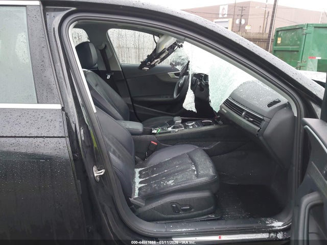 2018 AUDI A4 WAUENAF4XJN020412 Photo 4