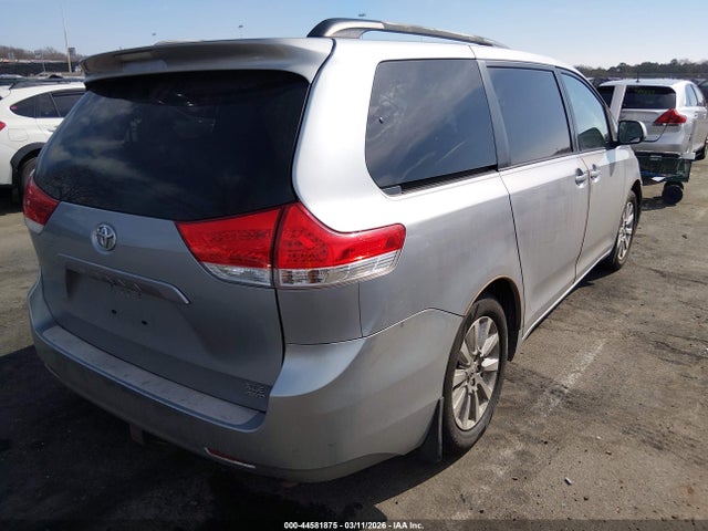 2011 TOYOTA SIENNA 5TDDK3DC9BS010222 Photo 3