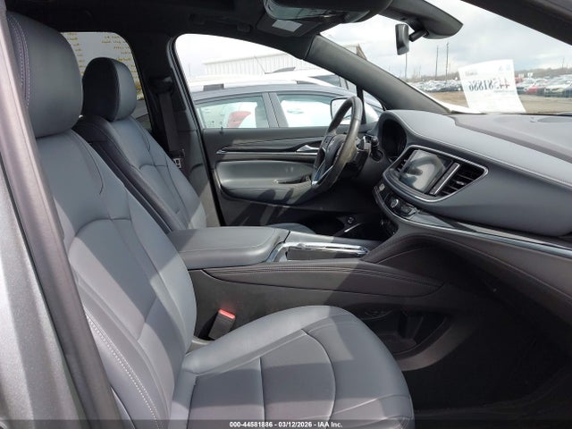 Продажа на аукционе авто 2024 Buick Enclave Essence Fwd, vin: 5GAERBKW6RJ121715, номер лота: 44581886