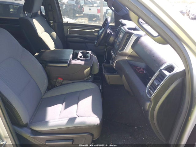 Продажа на аукционе авто 2022 Ram 1500 Big Horn  4x4 5'7 Box, vin: 1C6RRFFG8NN349848, номер лота: 44581936