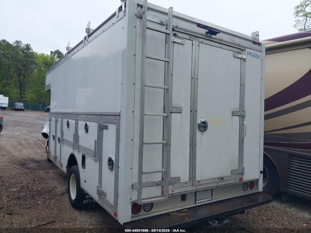 Продажа на аукционе авто 2022 Ford E-450 Cutaway, vin: 1FDXE4FN7NDC31063, номер лота: 44581966