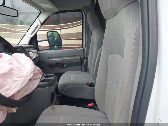 Продажа на аукционе авто 2022 Ford E-450 Cutaway, vin: 1FDXE4FN7NDC31063, номер лота: 44581966
