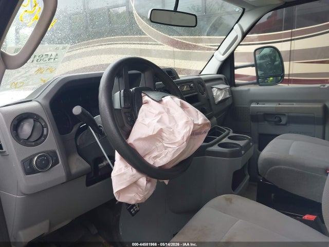 Продажа на аукционе авто 2022 Ford E-450 Cutaway, vin: 1FDXE4FN7NDC31063, номер лота: 44581966