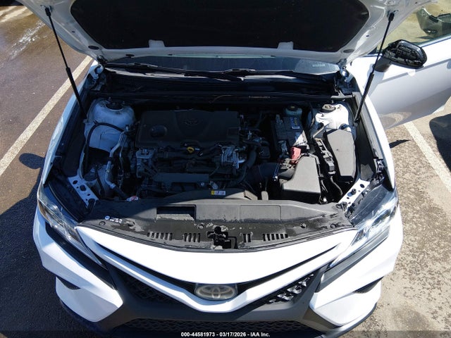 JTNB11HKXJ3005395 Toyota CAMRY SE