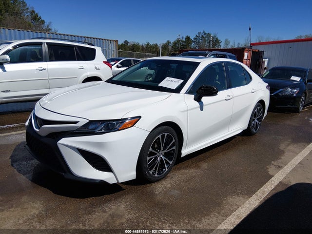 JTNB11HKXJ3005395 Toyota CAMRY SE