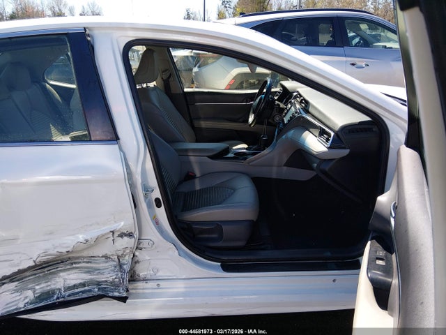 JTNB11HKXJ3005395 Toyota CAMRY SE
