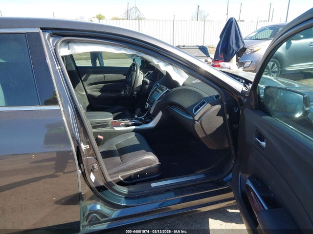 44581974 :رقم المزاد ، 19UUB1F52FA016919 vin ، 2015 Acura Tlx Tech مزاد بيع