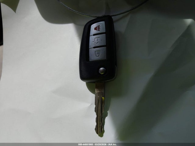 Продажа на аукционе авто 2018 Nissan Rogue S/sl/sv, vin: 5N1AT2MT3JC803800, номер лота: 44581985