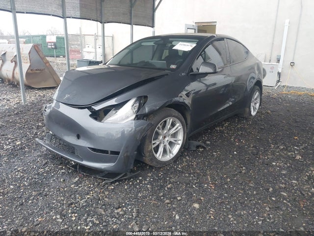 Продажа на аукционе авто 2023 Tesla Model Y Awd/long Range Dual Motor All-wheel Drive, vin: 7SAYGDEE3PA140727, номер лота: 44582070