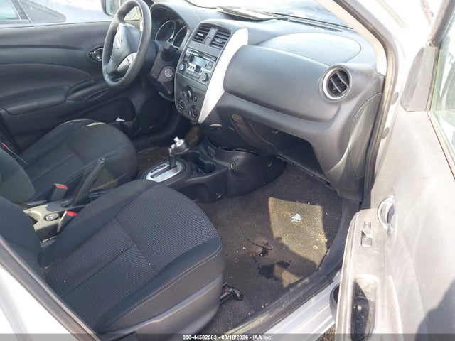 3N1CN7AP6HK426415 Nissan Versa 1.6 Sv