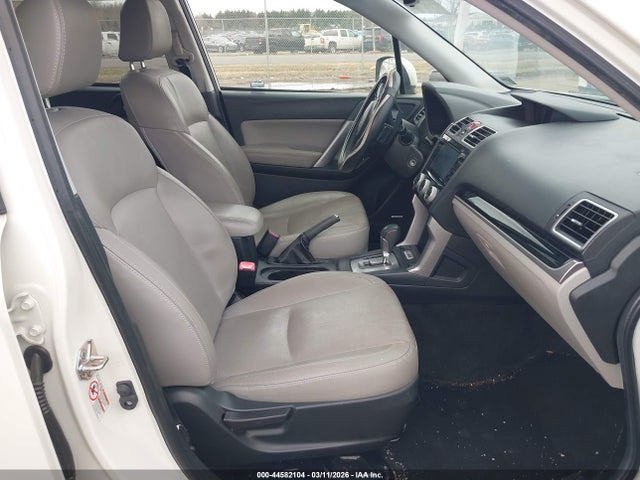 44582104 :رقم المزاد ، JF2SJALC8HH415793 vin ، 2017 Subaru Forester 2.5i Limited مزاد بيع