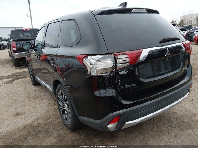 44582113 :رقم المزاد ، JA4AD3A34HZ026928 vin ، 2017 Mitsubishi Outlander Se مزاد بيع