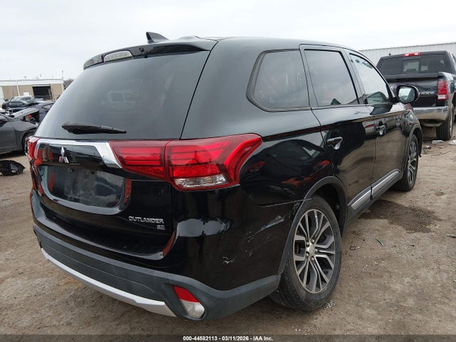 44582113 :رقم المزاد ، JA4AD3A34HZ026928 vin ، 2017 Mitsubishi Outlander Se مزاد بيع